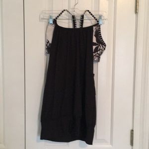 Lululemon no limits tank